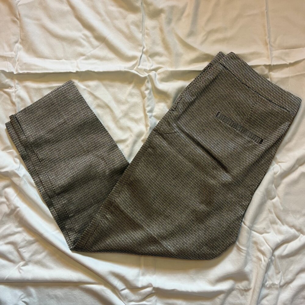 NWT Ann Taylor Metallic Black, Gold Jacquard Ankle-Cut Pants, 10 Petite